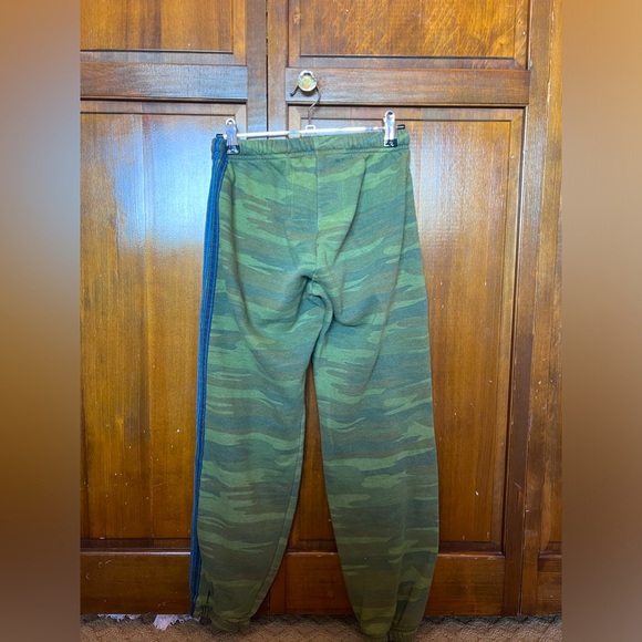 Aviator Nation 5 Stripe Sweatpants Camo Size S - Picture 2 of 3